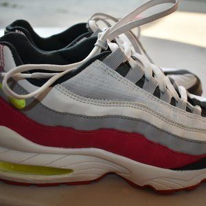 Nike Youth Red Gray White Air Max 95 SZ 6